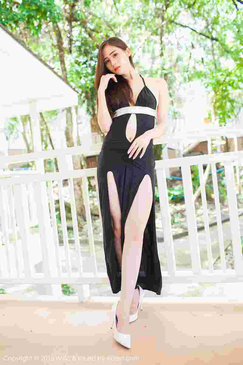 床上的女体照片未阉割